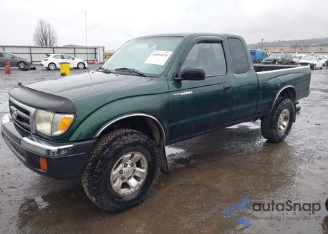 1999 Toyota Tacoma из США, поврежденный, VIN 4TAWN72N3XZ402948